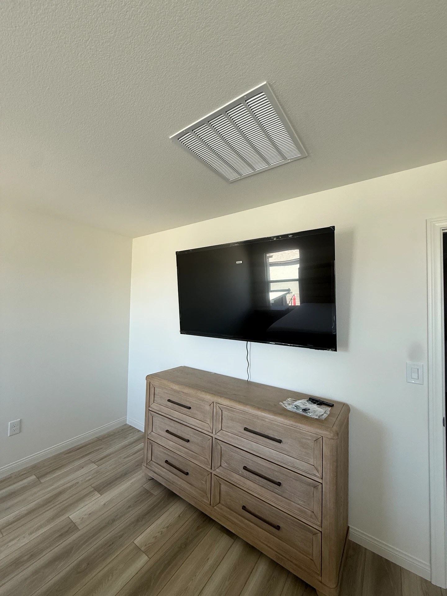 TV & Art Mounting project in Las Vegas